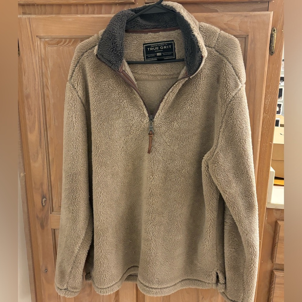 Men’s True Grit plush quarter zip
